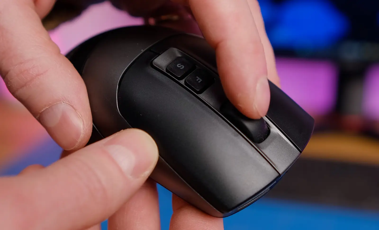 A4Tech FB50C Plus та FB50CS Plus — доступні бездротові миші з подвійним підключенням для щоденної роботи