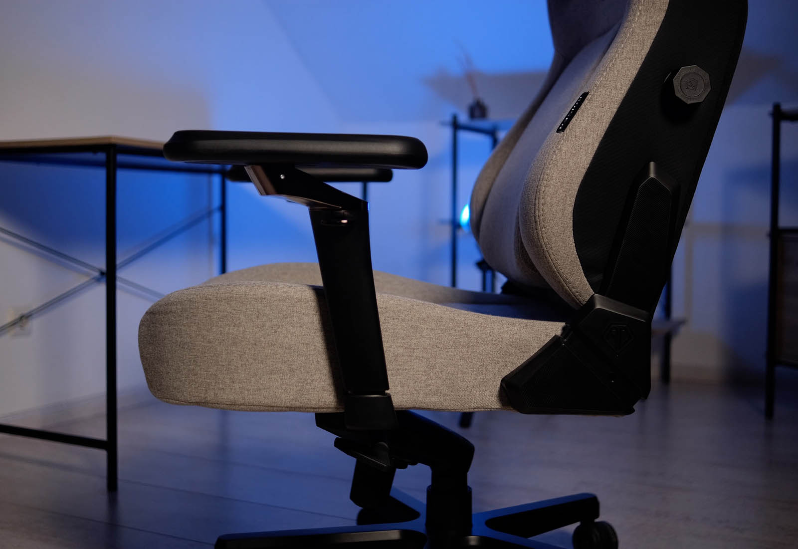 AndaSeat Kaiser 4 V2 XL: la silla insignia que cubre todas las necesidades