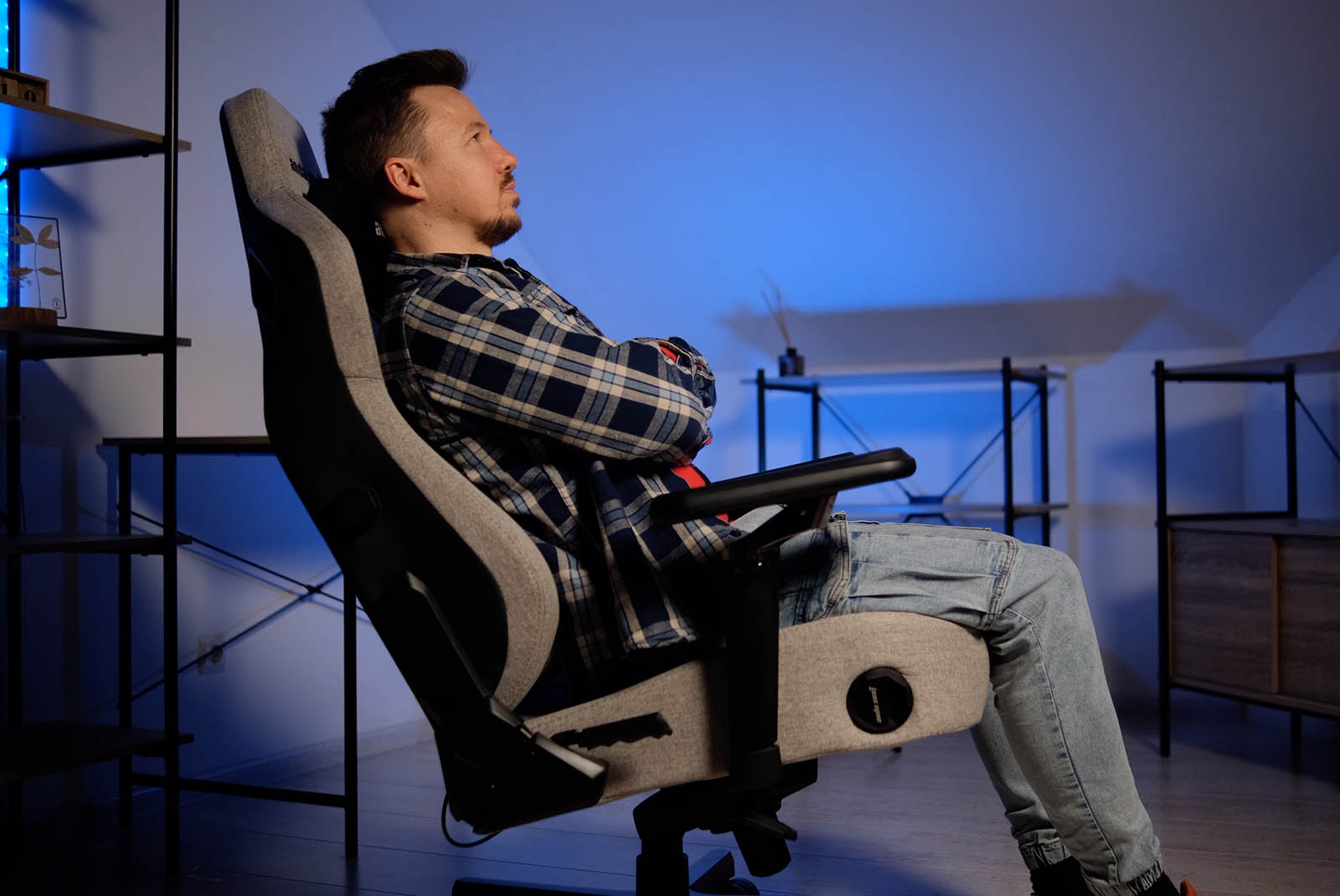 AndaSeat Kaiser 4 V2 XL: la silla insignia que cubre todas las necesidades