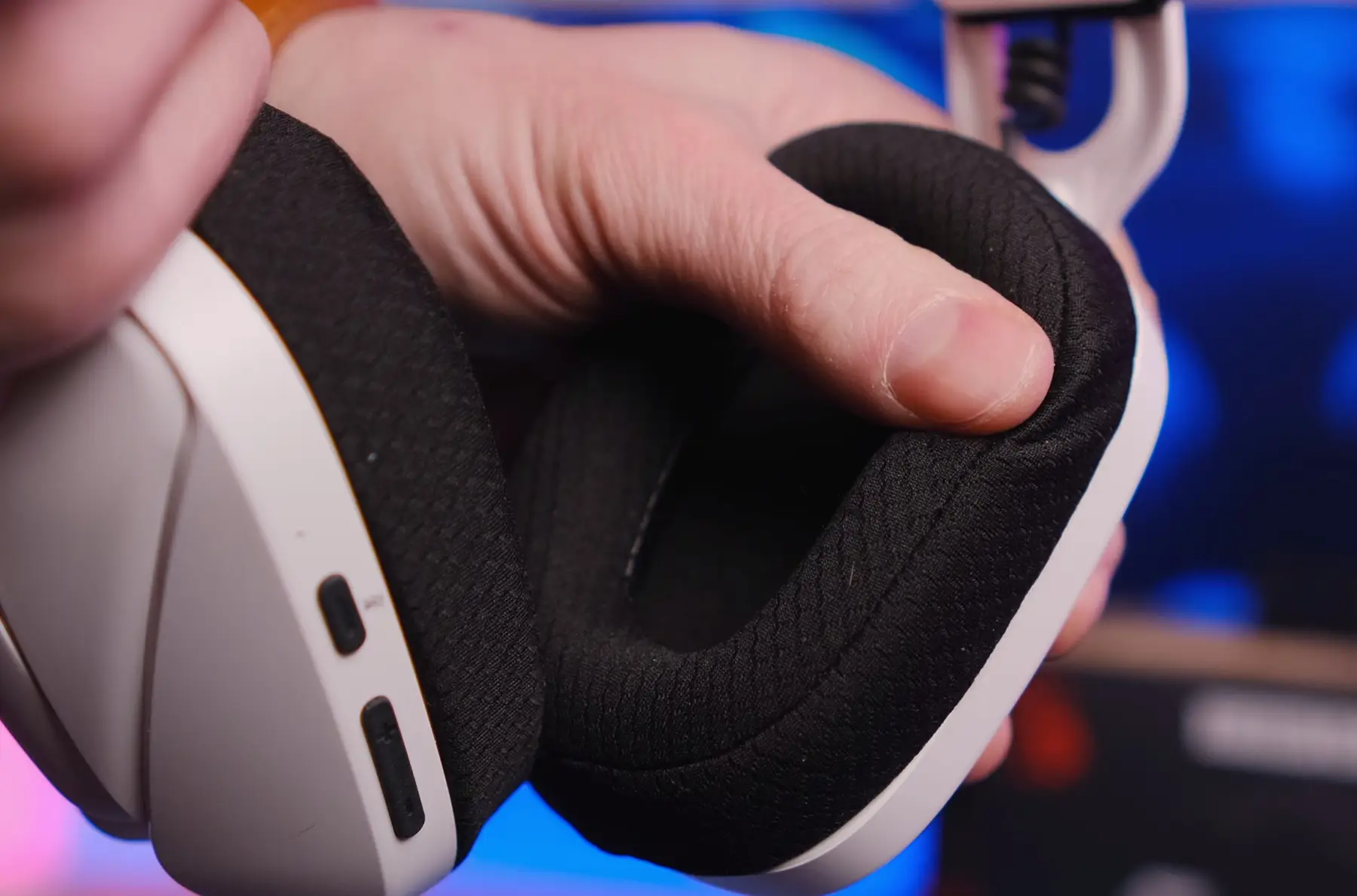 Bloody GR280: універсальна бездротова гарнітура для ігор, роботи та повсякденного використання