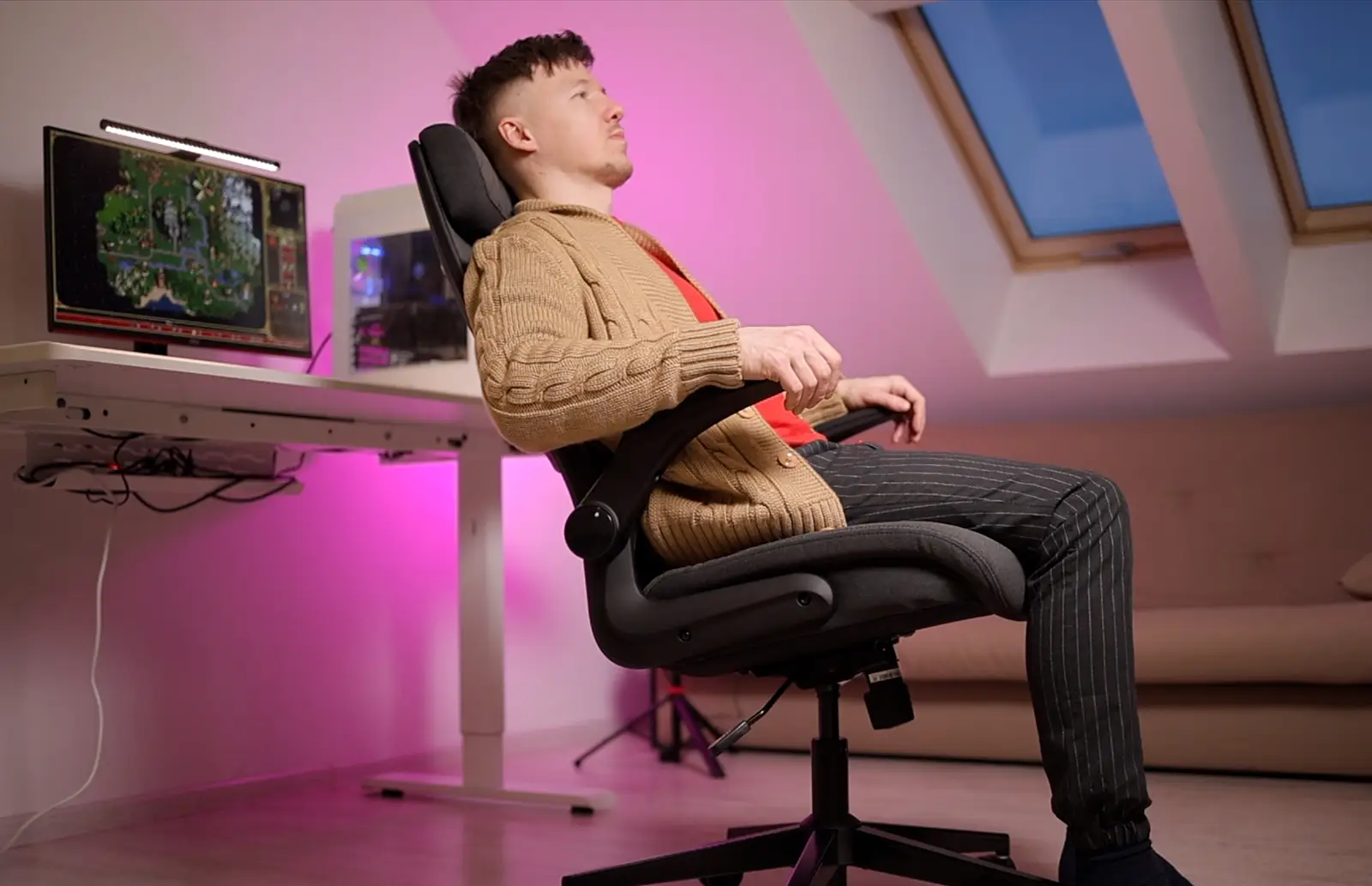 COUGAR STRYDER: a classic chair with the sturdiness of gaming models