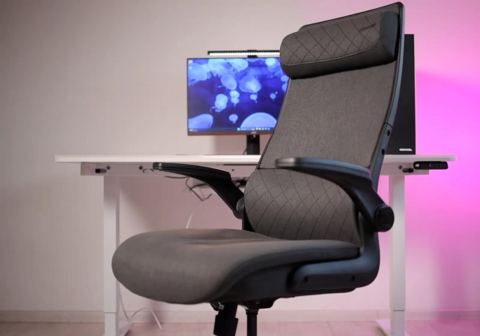 COUGAR STRYDER: a classic chair with the sturdiness of gaming models