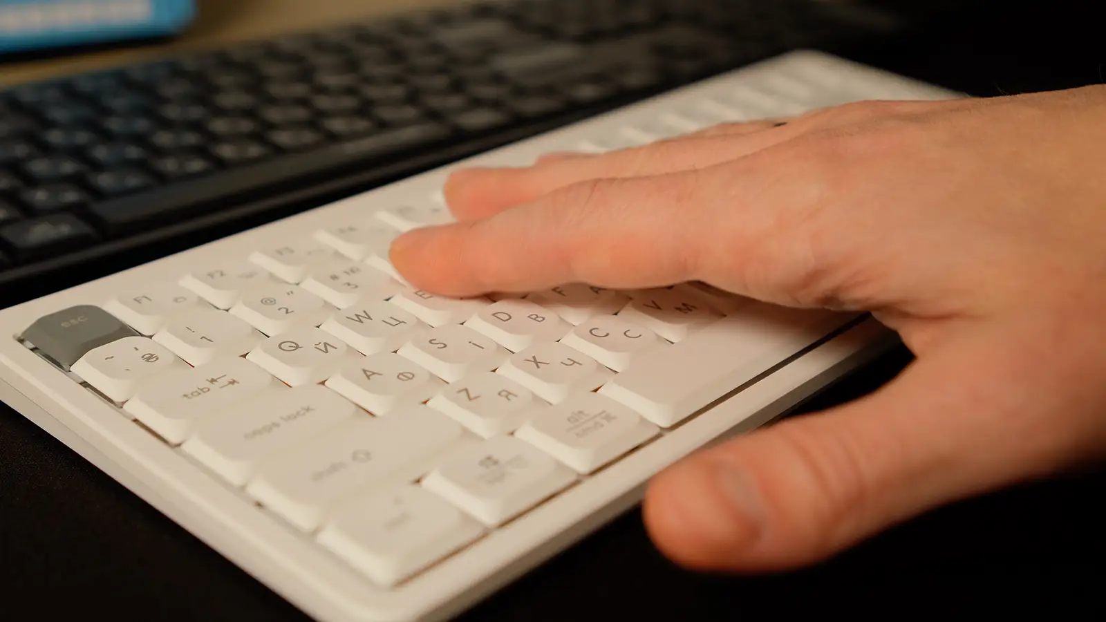 Огляд A4Tech FX53 та FX55: доступні та зручні клавіатури для щоденної роботи