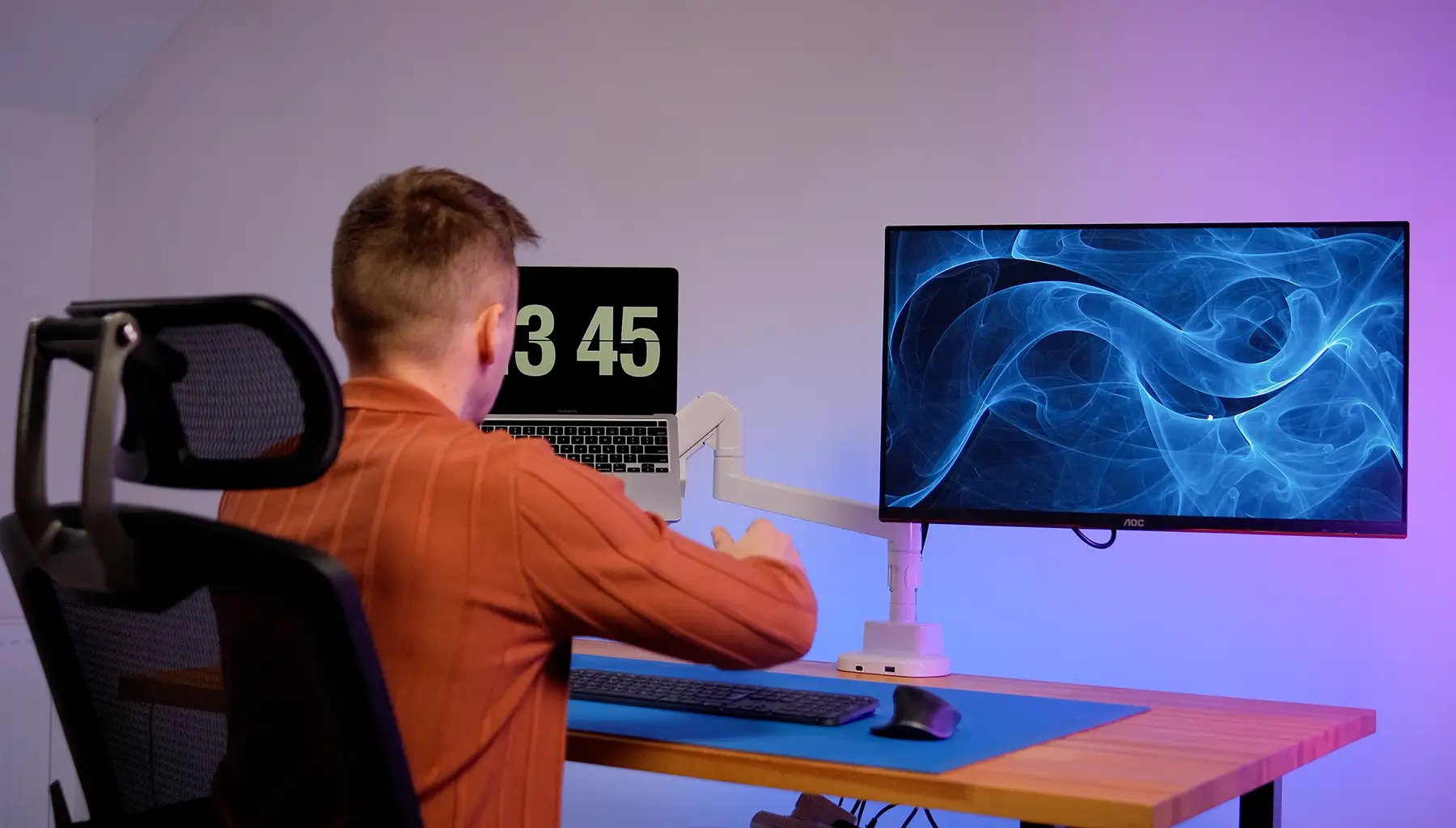 Review of GamePro and OfficePro Mounts: Comfort, Ergonomics, and Order at the Workplace