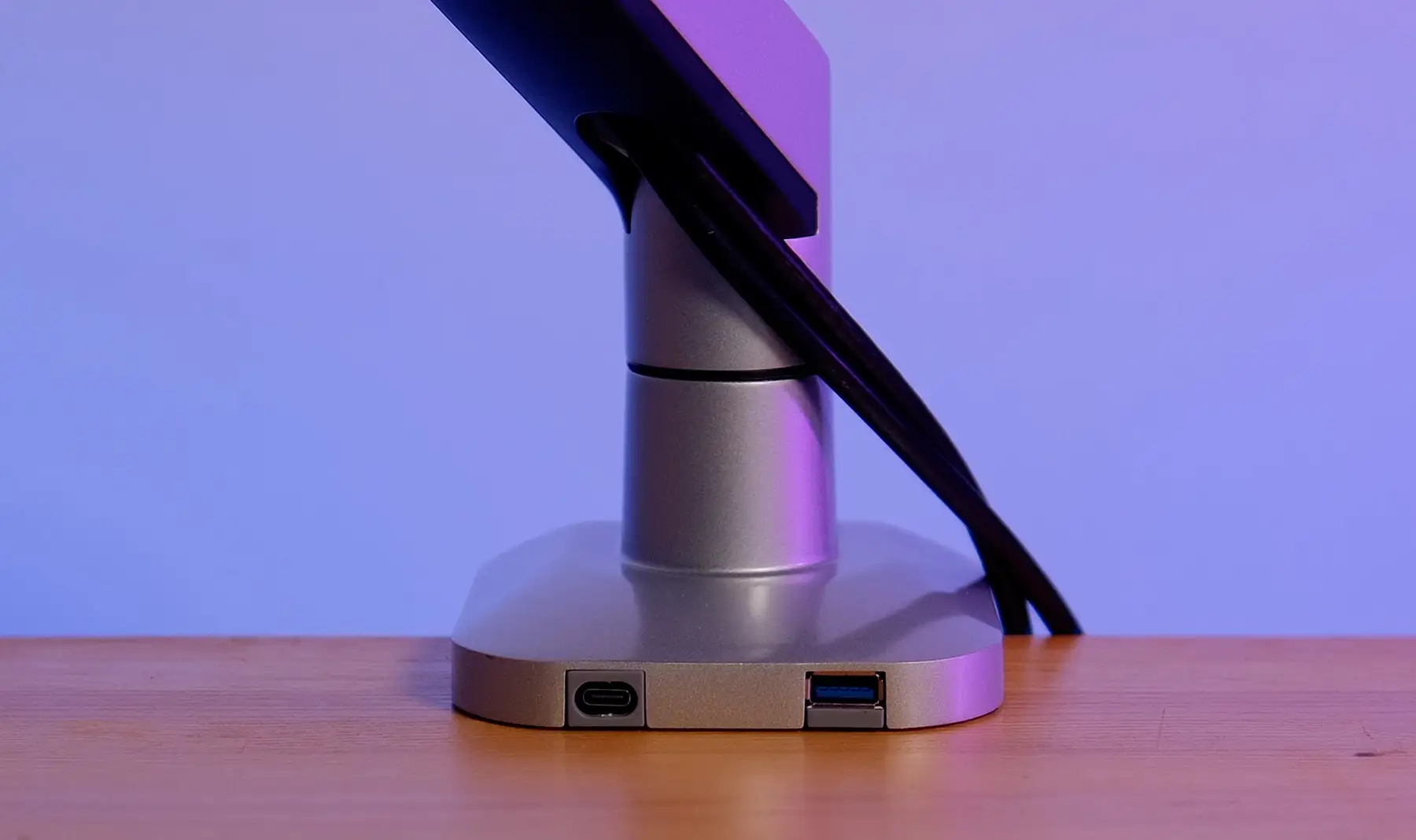 Review of GamePro and OfficePro Mounts: Comfort, Ergonomics, and Order at the Workplace