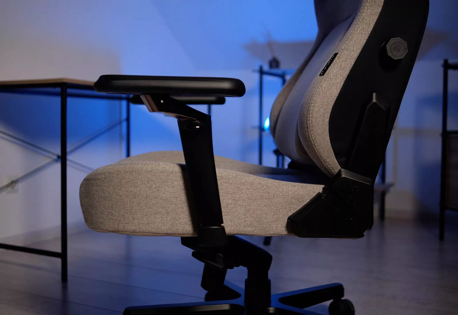 AndaSeat Kaiser 4 V2 XL: flagship chair that meets all needs