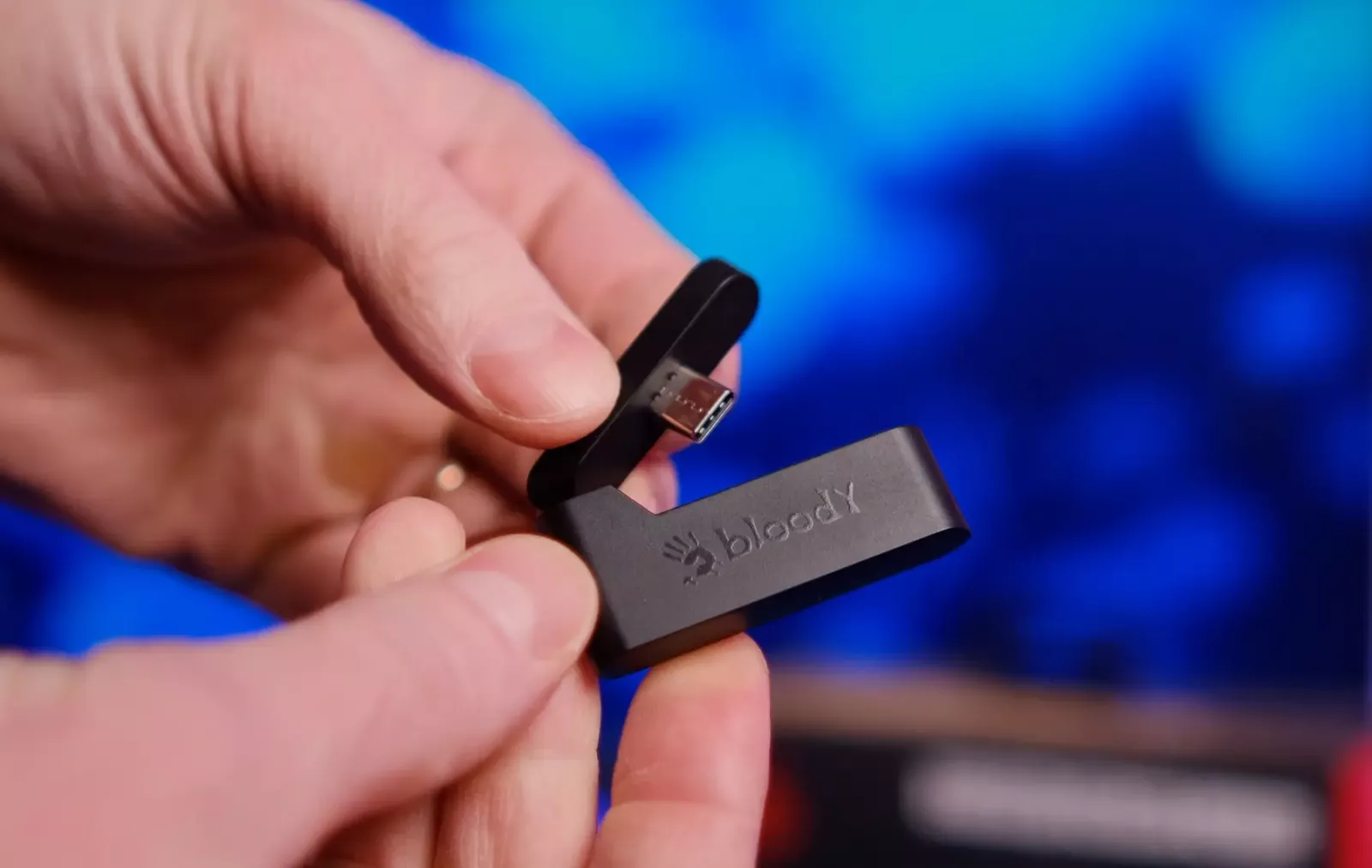 Bloody GR280: universal wireless headset for gaming, work, and everyday use