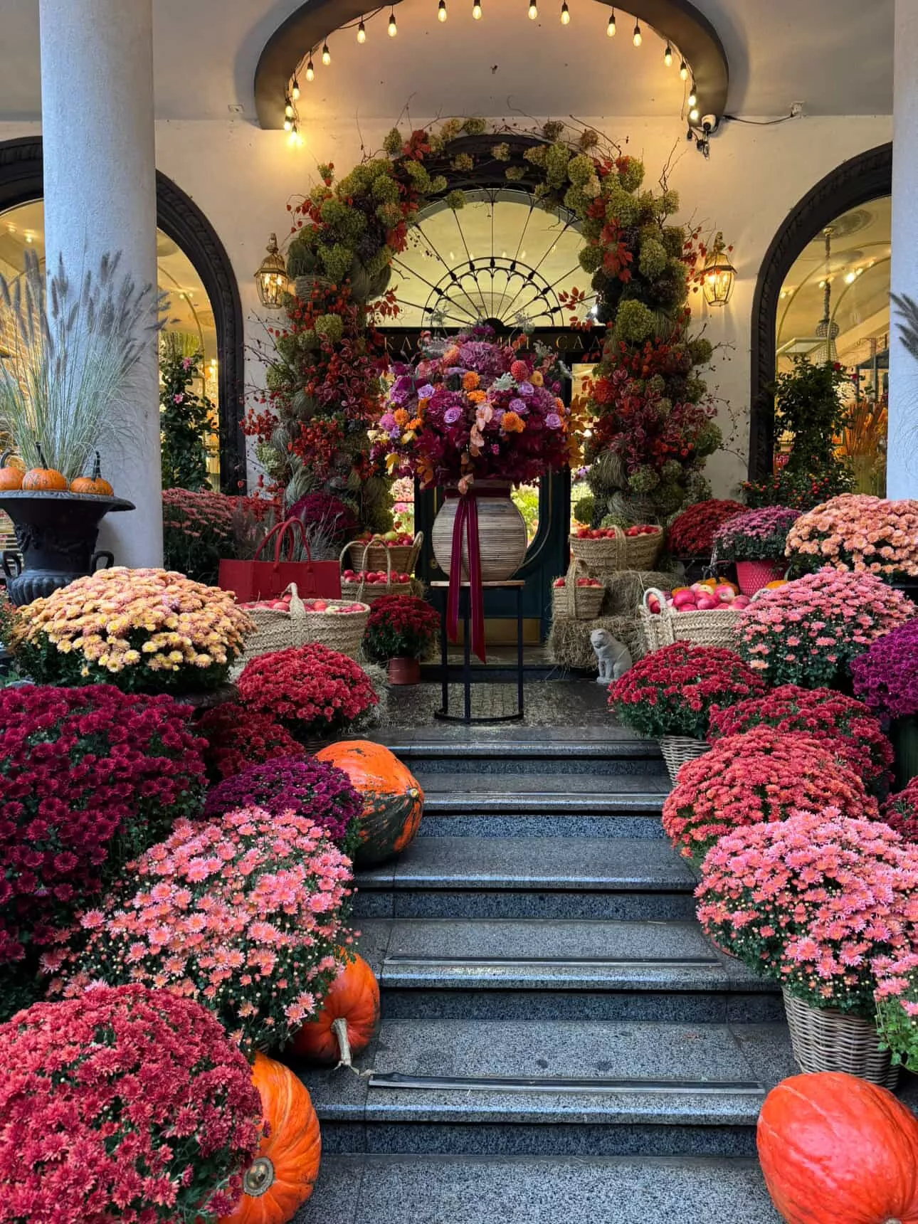 Where to Find Autumn in Kyiv: 7 Locations for Photos and Vibes