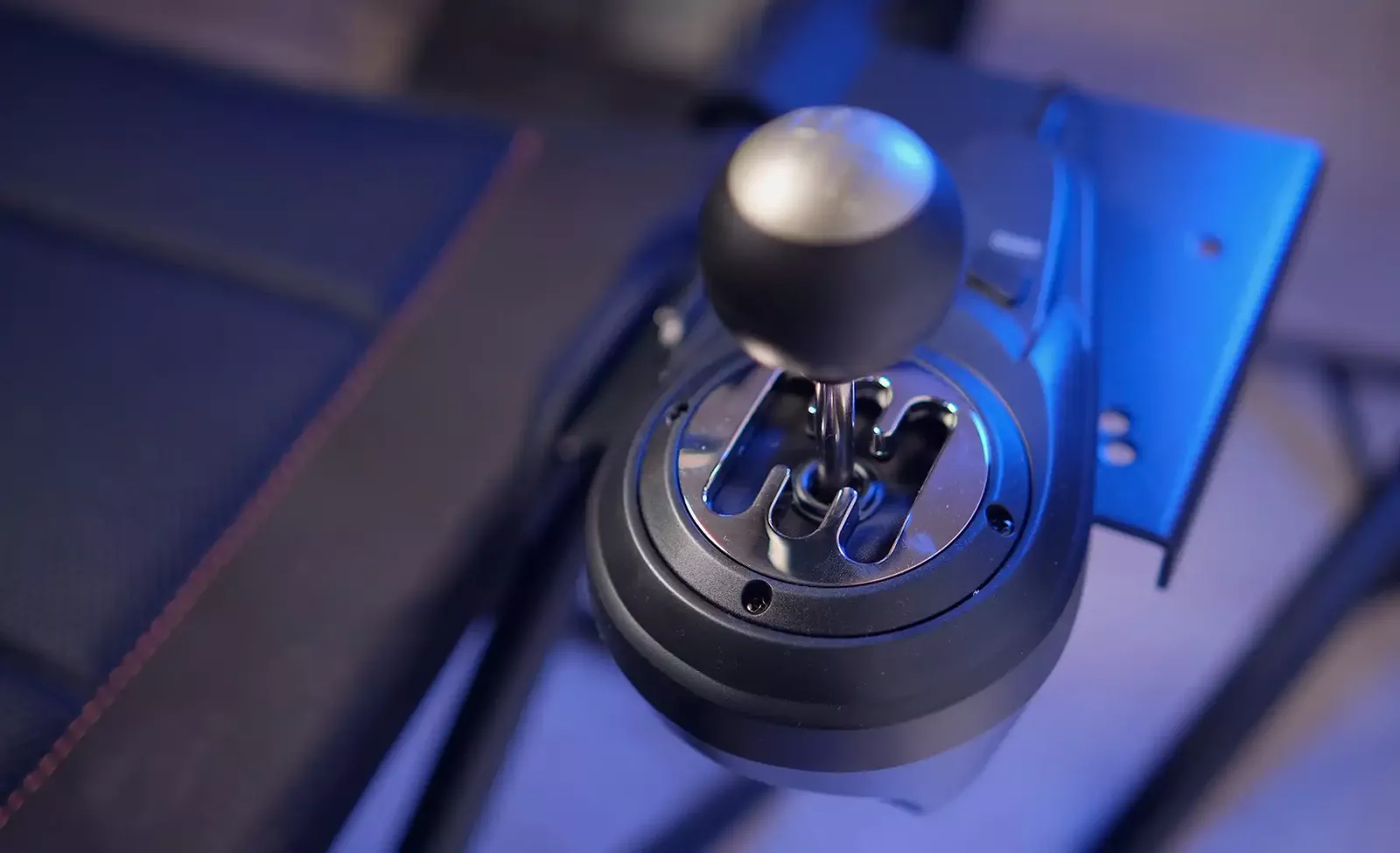 GamePro RS400 and RW070: optimal sim racing with the feel of real races