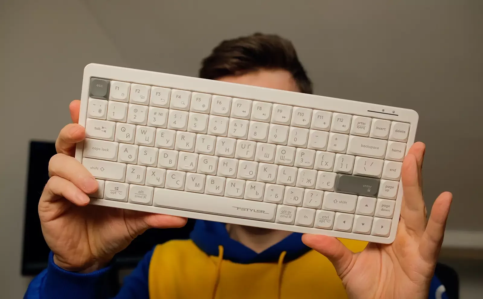 Review of A4Tech FX53 and FX55: affordable and convenient keyboards for daily work