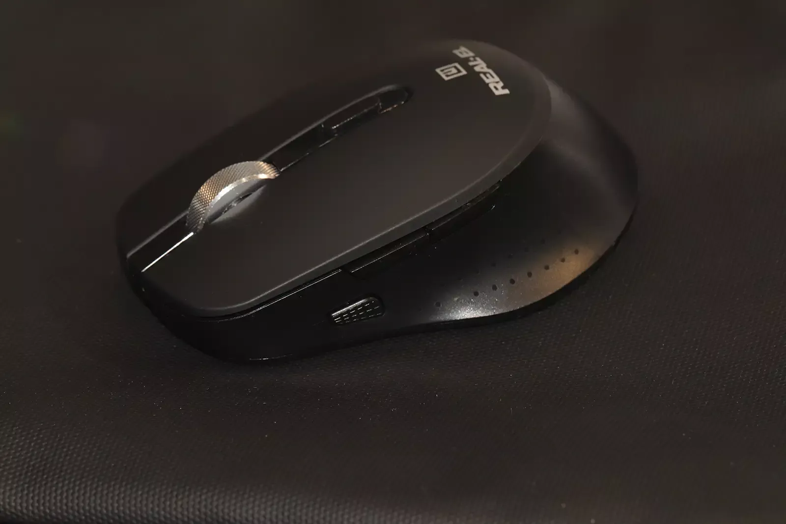 REAL-EL RM-380W