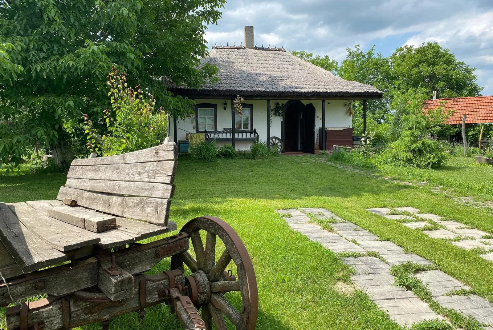 Top 11 Interesting Places to Go and See in Opishnia