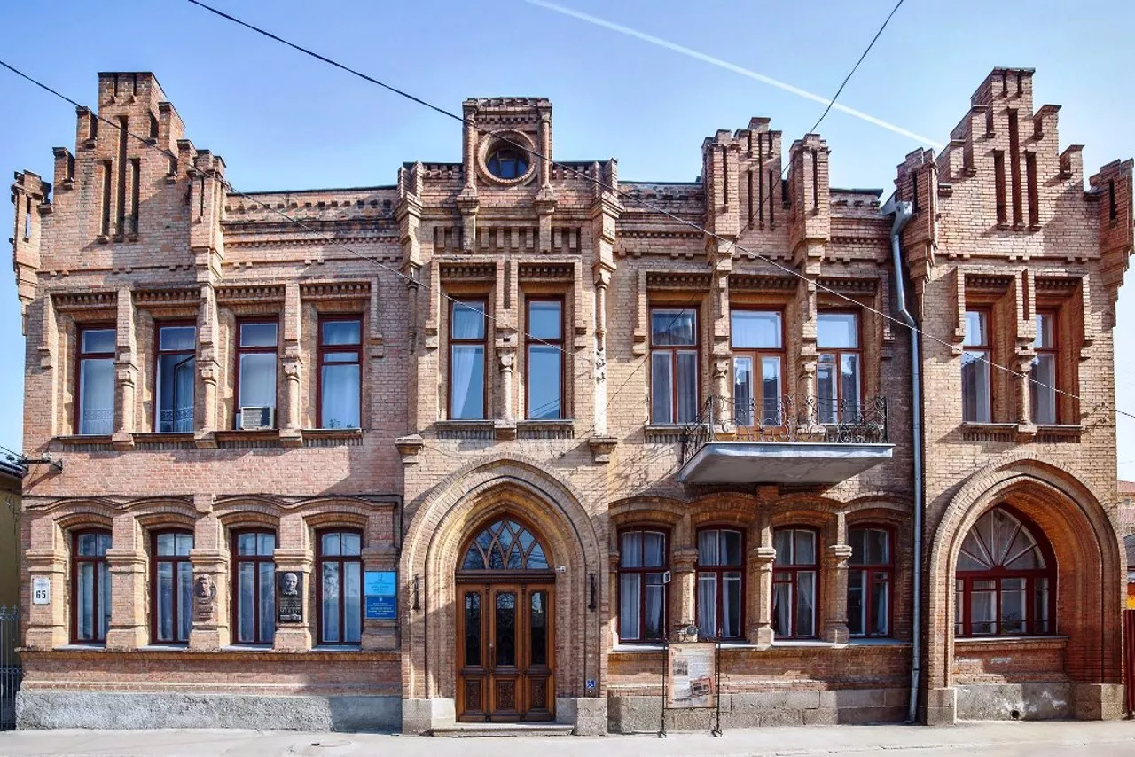 Top 15 Lesser-Known Places in Kropyvnytskyi: Where to Go, What to See