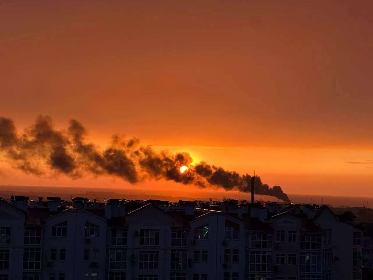 Дрони атакували Туапсе: під ударом порт і нафтопереробний завод