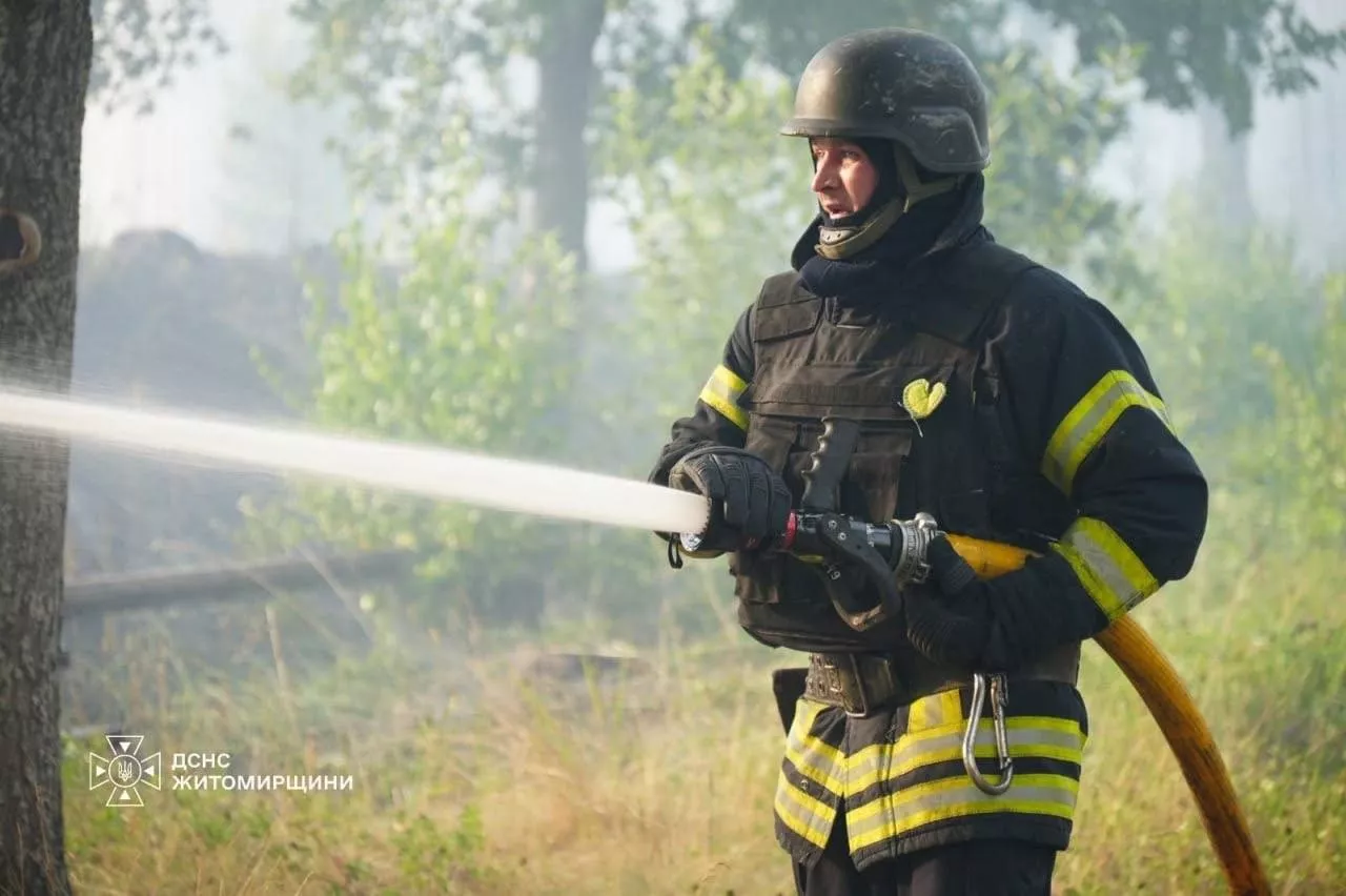 У Житомирі росіяни атакували АЗС це вже не перший удар по інфраструктурі області