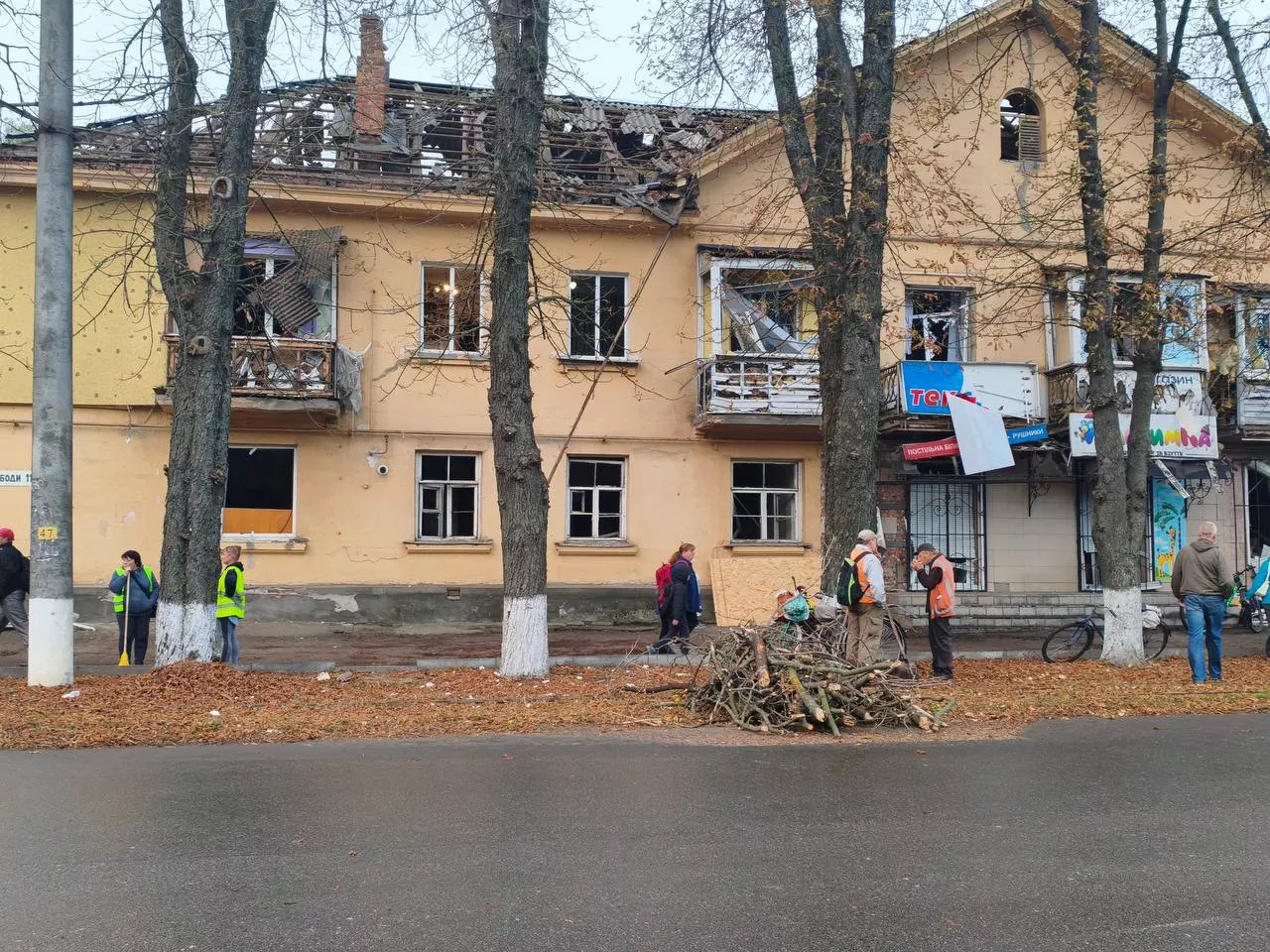 Росія атакувала Конотоп: пошкоджені школа, дитсадок, лікарні та залізниця
