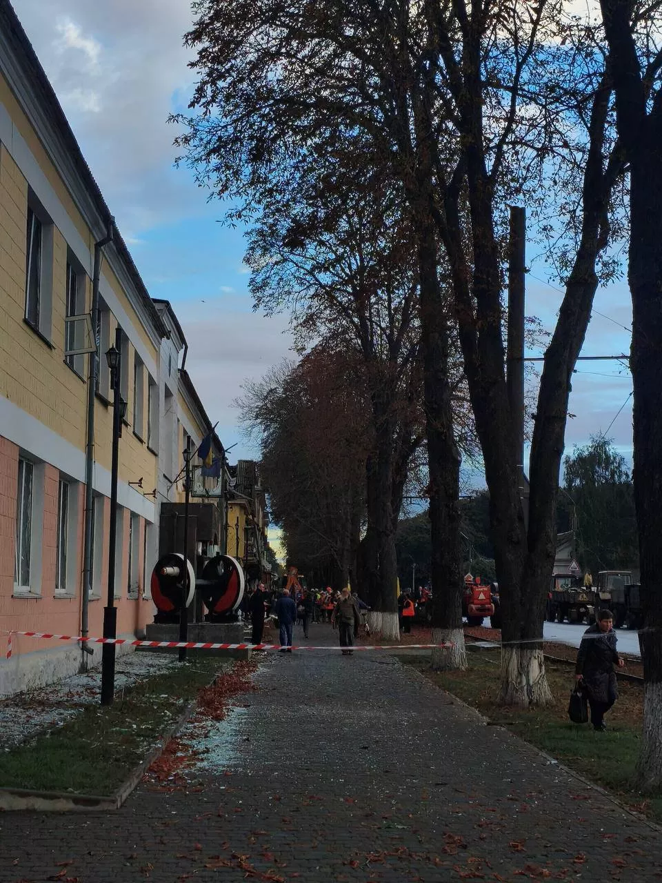 Росія атакувала Конотоп: пошкоджені школа, дитсадок, лікарні та залізниця