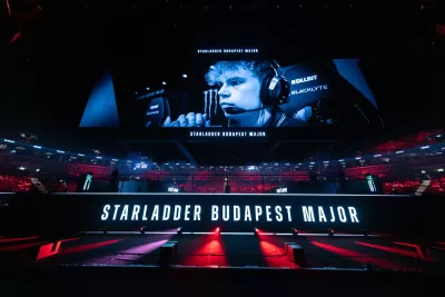 Фантастичне протистояння: «NAVI» та «FaZe» борються за фінал на Budapest Major 2025