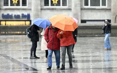 Нестабільна весняна погода: дощі і мокрий сніг в Україні 31 березня