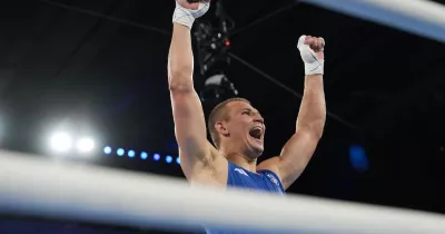 Олімпійський чемпіон Олександр Хижняк нокаутував суперника в дебюті на профіринзі