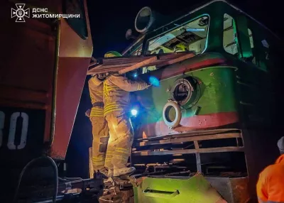 Потяги під Коростенем зазнали атак «Шахедами»: відновлювальні роботи тривають