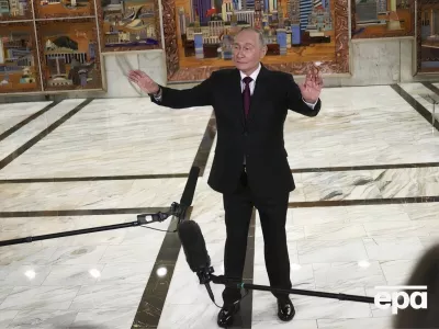 Путін обіцяє "звільнити" Донбас і Новоросію, загрожуючи військовими діями