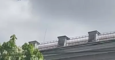 Луцьк під атакою «Шахедів»: у місті пролунали вибухи та є влучання