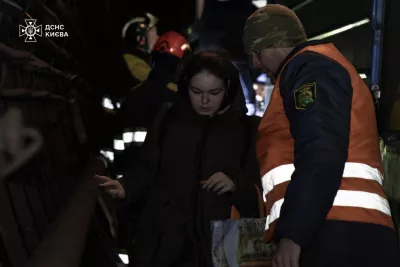 Рятувальники евакуювали 481 пасажира під час масштабної зупинки метро у Києві