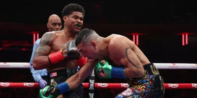 Шакур Стивенсон проведе титульний бій з Теофимо Лопесом у Нью-Йорку