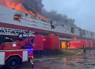 Термінал «Нової Пошти» у Луцьку згорів після атаки російських дронів-камікадзе