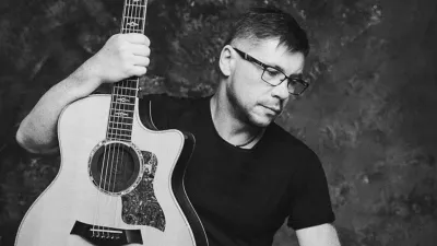 Від частини гурту "DZIDZIO" Олега Турка (Лесика) не стало — українці сумують за артистом