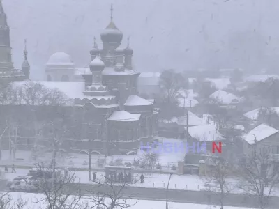 Жовтий рівень небезпеки: синоптики попереджають про сильні вітри до 20 м/с у Миколаївській області