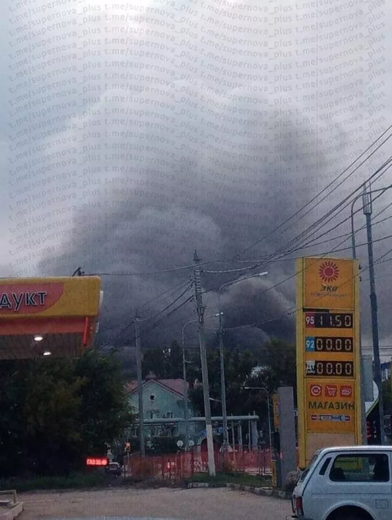 Fire Breaks Out at Russian Space and Missile Manufacturing Plant in Samara After Strike