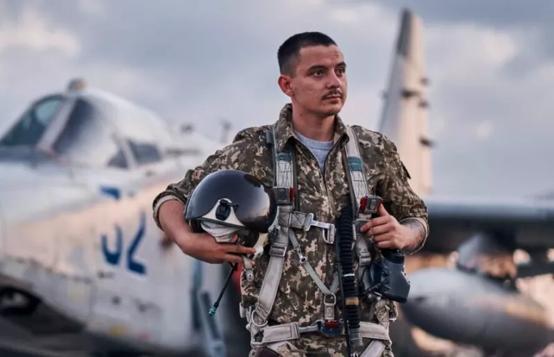 Данило Мурашко — Герой України, який мріяв підняти в небо F-16 і віддав життя за побратимів