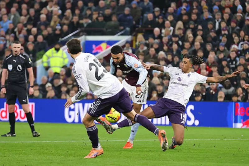 Астон Вілла знову перемагає Манчестер Юнайтед завдяки дублю Роджерса