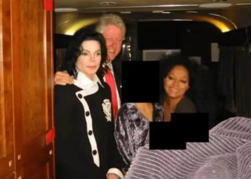 Білл Клінтон з'являється у нових файлах Епштейна, опублікованих в США