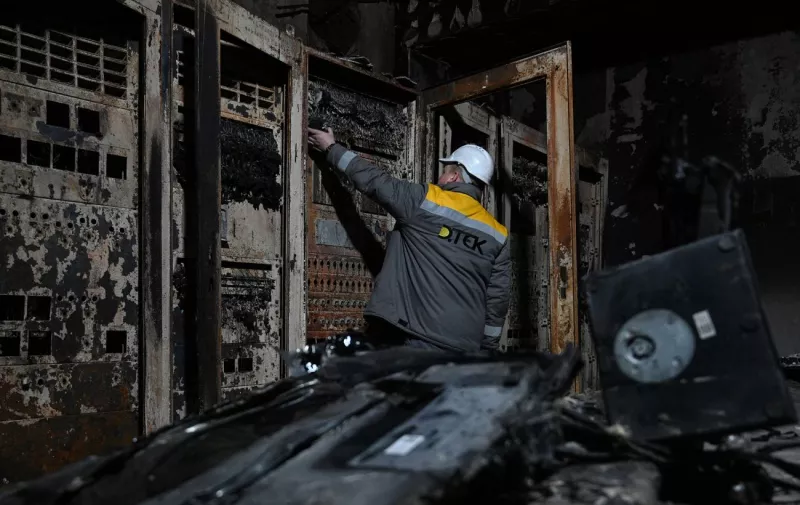 Блекаут у Дніпрі: «Укрзалізниця» відновила рух потягів після російської атаки