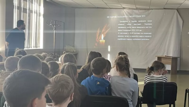 День пам'яті жертв Голодомору: акції в Україні та закордоном тривають