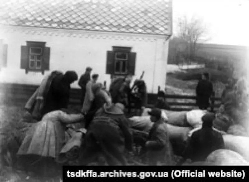 День пам'яті жертв Голодомору: запалюємо свічки та зберігаємо пам'ять цьогоріч