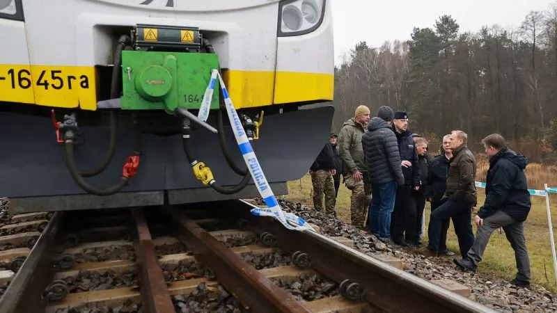 Двоє українців, які працюють на російську розвідку, викриті у Польщі в актах саботажу на залізниці