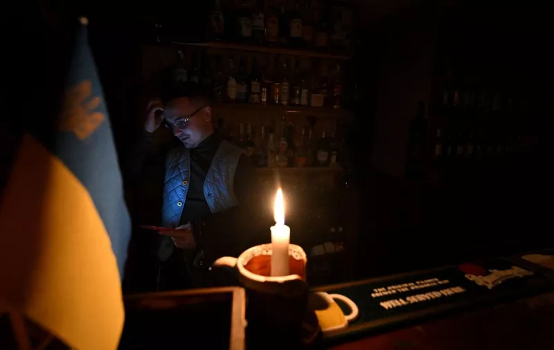 Екстрені відключення світла на «Левому березі» Києва: що потрібно знати