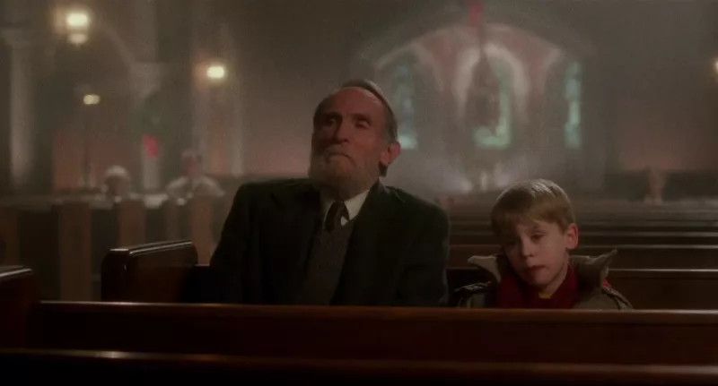 Фанати "Сам удома" шокували теорією: старий Марлі — це Ісус Христос