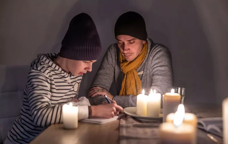 Графік відключення світла в Україні: що очікувати 3 грудня за даними "Укренерго"