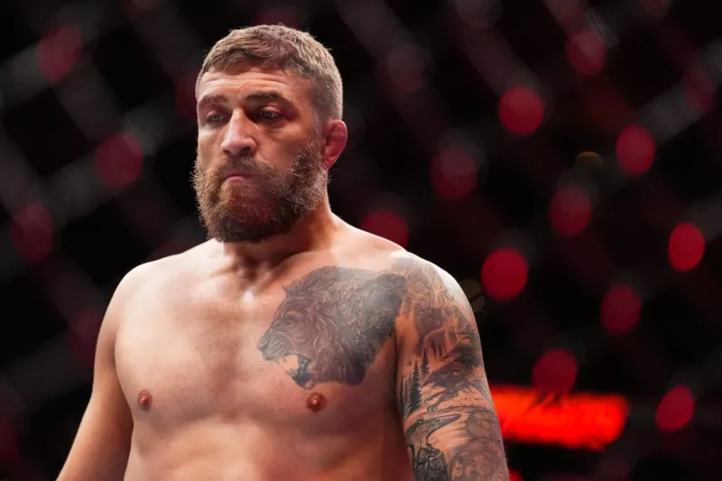 Кайл Даукаус переміг Джерарда Міршартса за 50 секунд на UFC 322 у Нью-Йорку