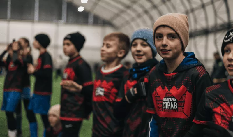 Коли зірки зустрілися з дітьми: благодійний матч від «Betking Foundation» до Дня захисту дітей у Києві