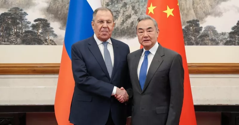Лавров та Сі Цзіньпін обговорили посилення співпраці між Росією та Китаєм у Пекіні