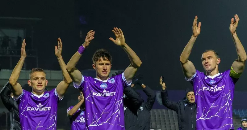 ЛНЗ розгромив "Оболонь" 3:0 та очолив турнірну таблицю УПЛ