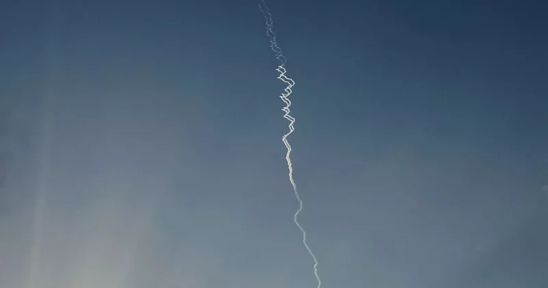 Луцьк під атакою: потужні вибухи та пожежа на продуктових складах