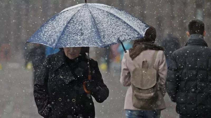 На Буковину насувається циклон: мокрий сніг і дощ 18 листопада