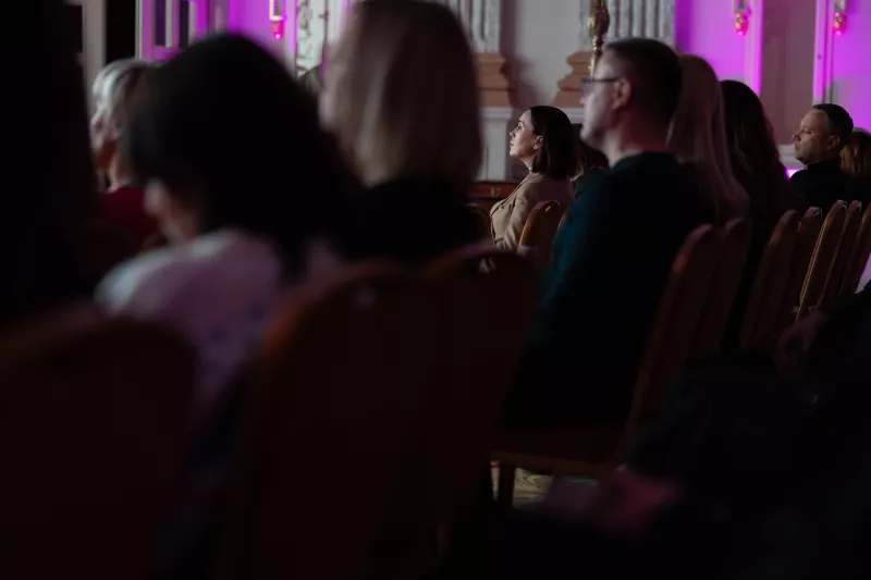 Найбагатша жінка світу: прем'єра французької комедійної драми в Україні